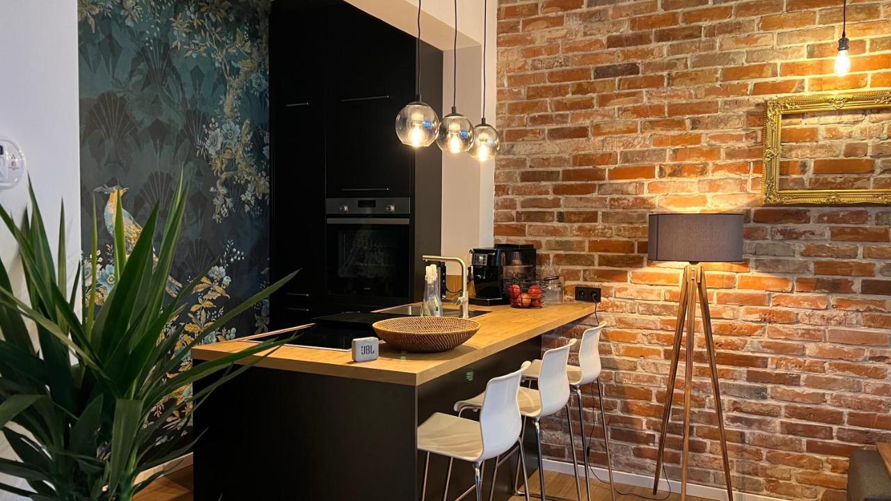 Designwohnung Schaufenster Sehr Zentral Gelegen Ганновер Экстерьер фото